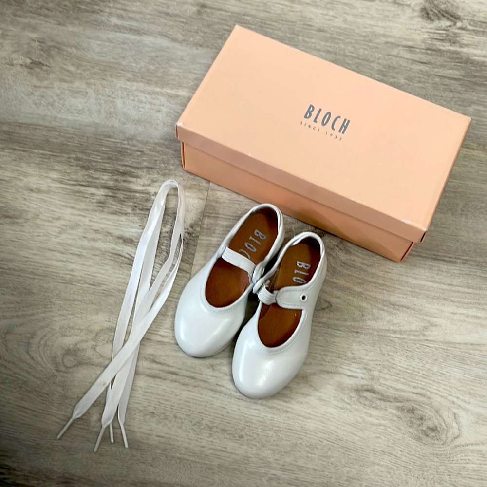 NEW Bloch toddler white tap shoes size 6m